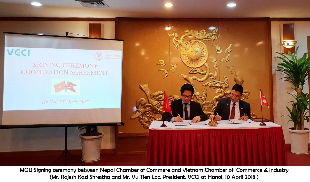 1750567730_With-Dr-Vu-Tien-Loc-President-of-Vietnam-Chamber-of-Commerce-and-Industry.jpeg